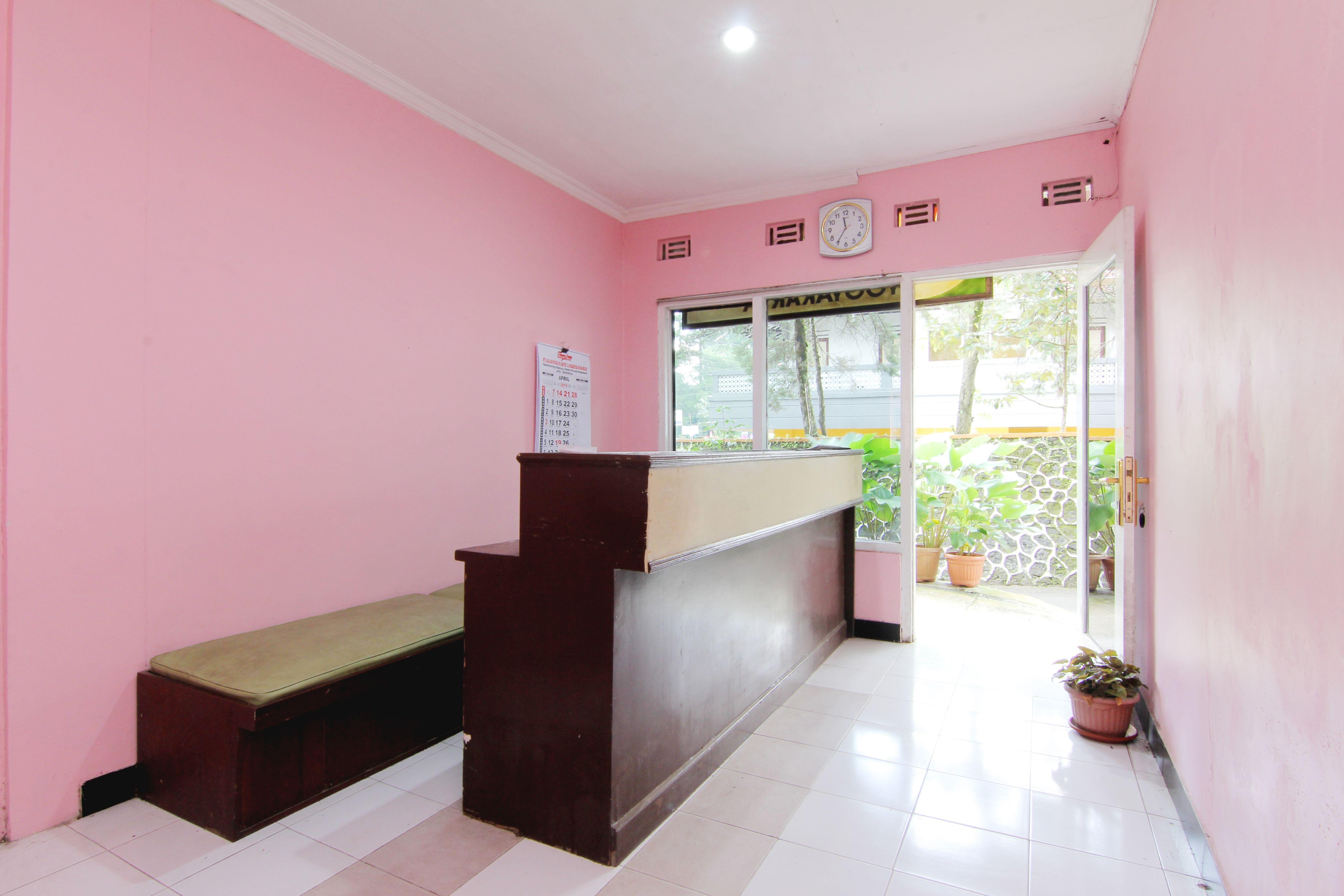 Wisma tamu Wijaya 1 *
