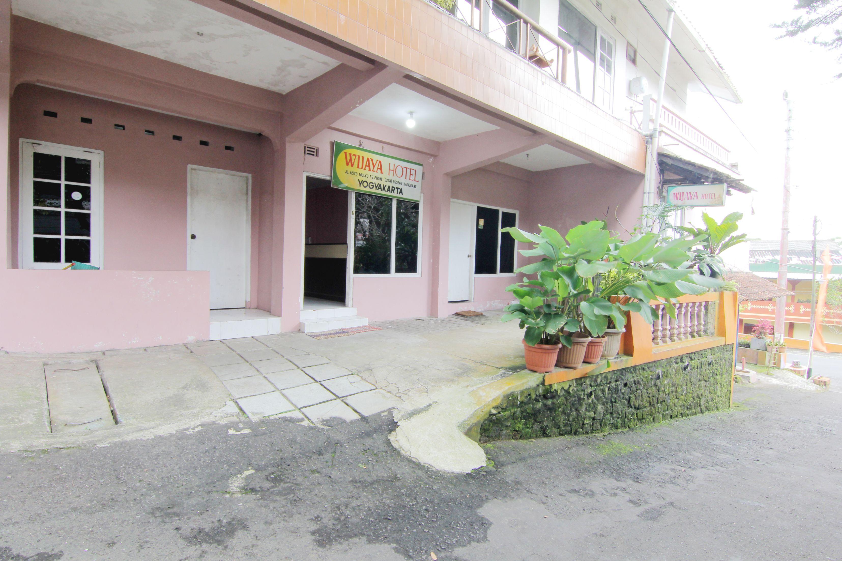 Wisma tamu Wijaya 1 *